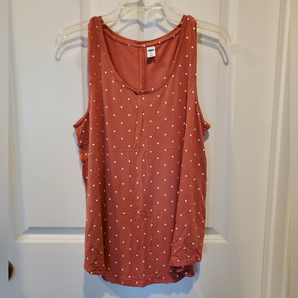 Women's Old‎ Navy Luxe scoop neck shirt. Size large.